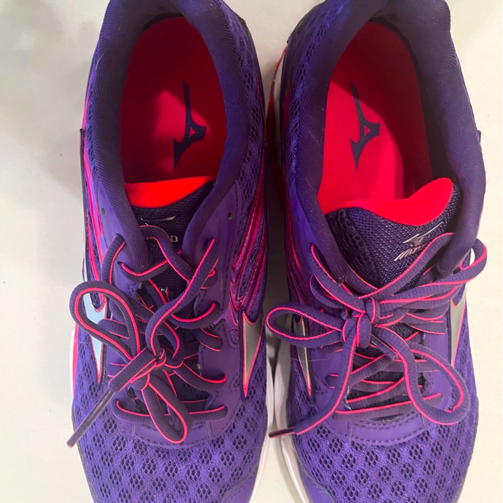 Mizuno Wave Inspire 12 Tennis Shoes